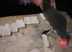 Illustration of how to make hemp leaves 4