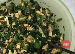 Illustration of how to make spinach vegetarian buns 3