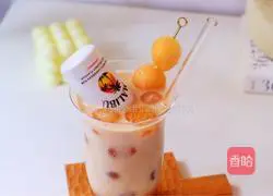 Illustration of how to make honeydew melon coconut coffee liqueur 15