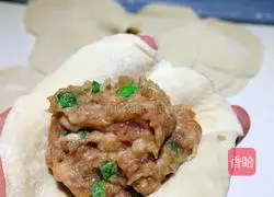 Illustration of making pan-fried buns 5