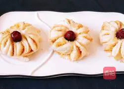 Illustration of making sweet bean flour rolls 18