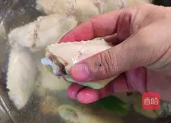 Illustration of Coke Chicken Wings and Stewed Quail Eggs 7