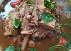 Illustration of how to make small fish stewed with tofu 5