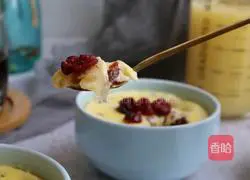 Illustration of how to make peach gum and egg custard 10
