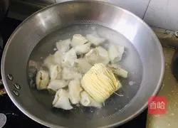 Illustration of how to make family wonton noodles 4