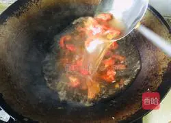 Illustration of how to make tomato and egg soup 1