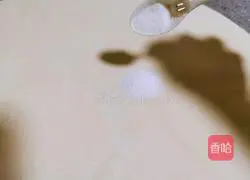 Illustration of how to make Shaanxi snack spicy pot helmet 5