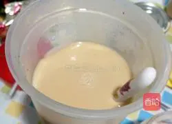 Illustration of how to make lazy milk tea 6
