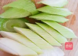 Illustration of how to cook the sauced pork ribs in seconds 4