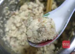 Illustration of making tofu meatball soup 11