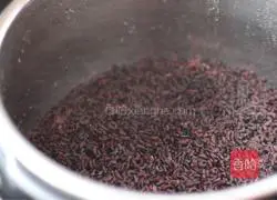Illustration of how to make milky purple sweet potato and blood glutinous rice paste 4