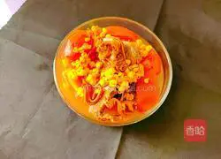 Illustration of how to make barley, cordyceps and coconut juice beef bone soup 21