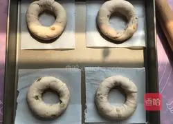 How to make pistachio alkaline bagels 8