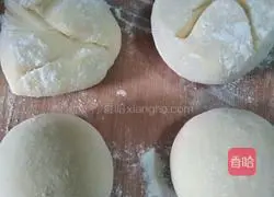 Illustration of how to make flowering pancake 5