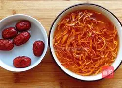 Cordyceps Flower Pork Ribs Soup Illustration 2