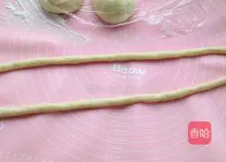 Honey Soft Twist Recipe Illustration 5