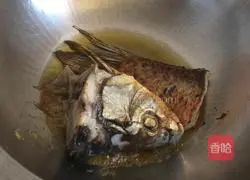 Illustration of how to make carp and tofu soup 3