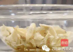 New Zealand Fish Maw Snails Illustration of how to make pork ribs soup 1