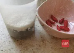 A Chinese medicine practitioner’s secret recipe for dietary therapy, black rice Glutinous rice and wolfberry oil, regulates the spleen and stomach, and illustrates the third-party method for allergic constitution 1