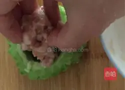 Illustration of how to make bitter melon stuffed with meat 5