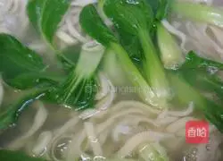 Illustration of how to make hand-made rapeseed and egg noodles 7