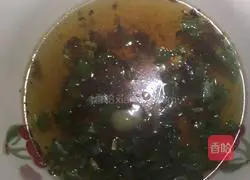 Illustration of how to make wontons 4