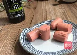 Illustration of how to make loofah and egg noodle soup 4