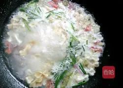 Illustration of how to make butterfly noodles 6