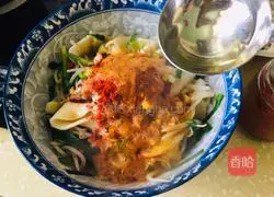 Illustration of how to make fried spicy noodles 10