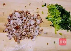 Illustration of how to make Roujiamo 12