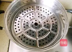 Zucchini and pork buns recipe 19