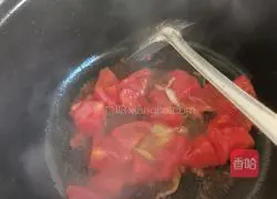 Illustration of how to make tomato and egg noodles 8