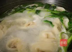 Illustration of how to make clear soup and beef chop 14