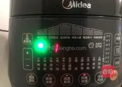 Illustration of how to make bitter pig belly and chicken soup 9