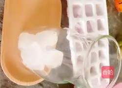 Illustration of how to make lemon juice 1