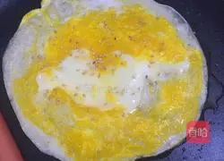 Illustration of how to make crispy hand cakes 12