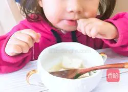 Illustration of how to make a bowl of soup like this in autumn 8