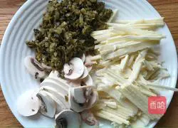 Illustration of how to make fried duck gizzards with shredded bamboo shoots 3