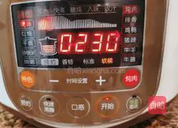 Recipe for nourishing qi and nourishing blood, red dates, wolfberry, black chicken soup (nourishing medicinal diet) 2