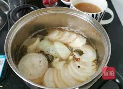  Illustration of how to make beef noodles in clear soup 7