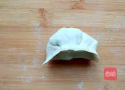 Illustration of how to make leek, egg and shrimp dumplings 9