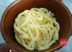 Douyin celebrity egg noodles recipe illustration 6