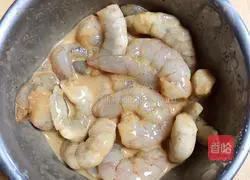 Illustration of how to make seasonal vegetable and shrimp soup 3