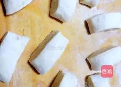 Illustration of how to make traditional old fat fermented radish sesame cakes 4