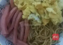 Illustration of how to make noodles with scallion oil 10