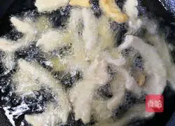 Illustration of how to make short crispy pork 4