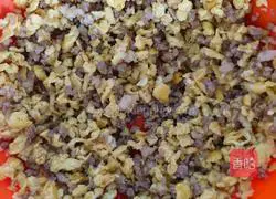 Illustration of how to make leek and egg dumplings 11