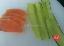 Illustration of how to make salmon in sauce 1