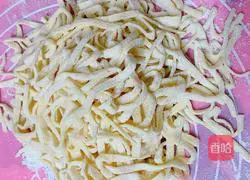 Illustration of how to make pumpkin hand-rolled noodles 9