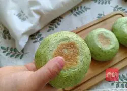 Illustration of how to make spinach dough pancakes 13